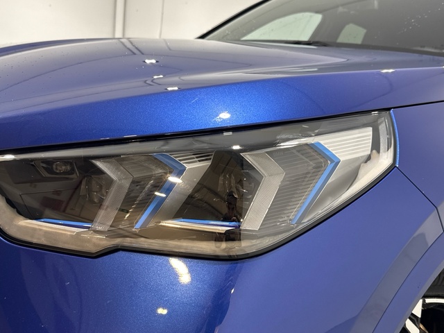 BMW X2 sDrive18d color Azul. Año 2025. 110KW(150CV). Diésel. En concesionario Auto Premier, S.A. - MADRID de Madrid