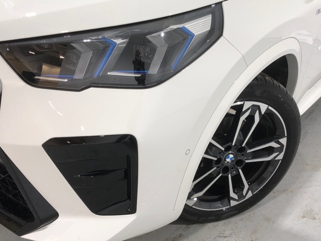 BMW X2 sDrive18d color Blanco. Año 2025. 110KW(150CV). Diésel. En concesionario Auto Premier, S.A. - ALCALÁ DE HENARES de Madrid