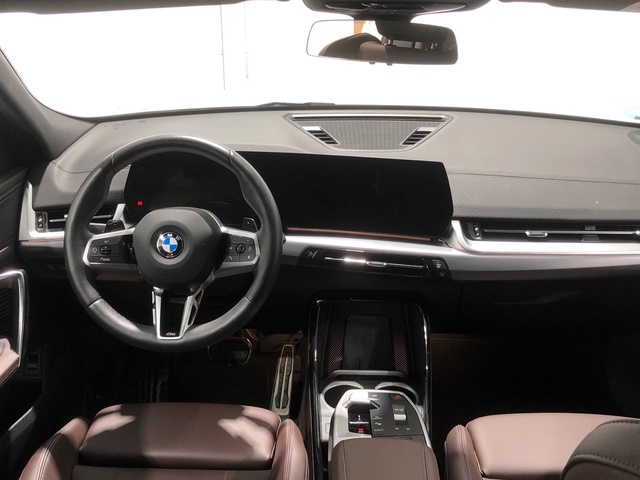 BMW X2 sDrive18d color Blanco. Año 2025. 110KW(150CV). Diésel. En concesionario Auto Premier, S.A. - ALCALÁ DE HENARES de Madrid