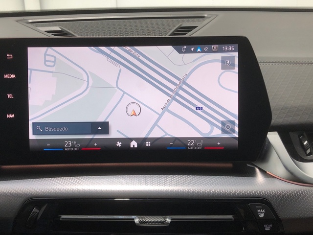 BMW X2 sDrive18d color Blanco. Año 2025. 110KW(150CV). Diésel. En concesionario Auto Premier, S.A. - ALCALÁ DE HENARES de Madrid