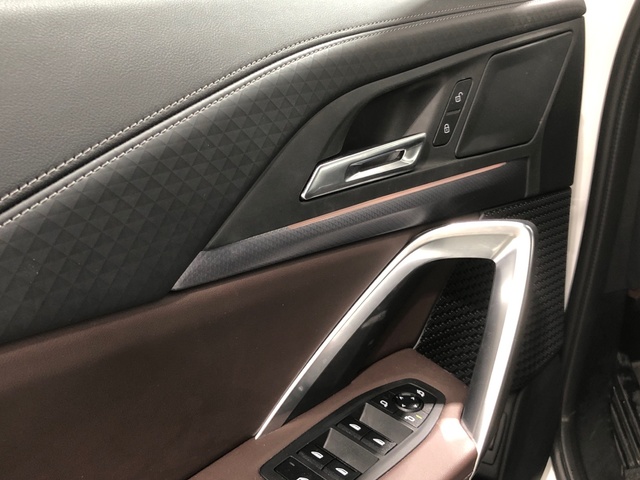 BMW X2 sDrive18d color Blanco. Año 2025. 110KW(150CV). Diésel. En concesionario Auto Premier, S.A. - ALCALÁ DE HENARES de Madrid