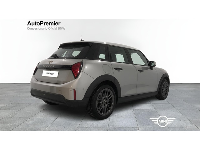 fotoG 3 del MINI MINI 5 Puertas Cooper C 115 kW (156 CV) 156cv Gasolina del 2025 en Madrid