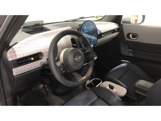 fotoG 14 del MINI MINI 5 Puertas Cooper C 115 kW (156 CV) 156cv Gasolina del 2025 en Madrid