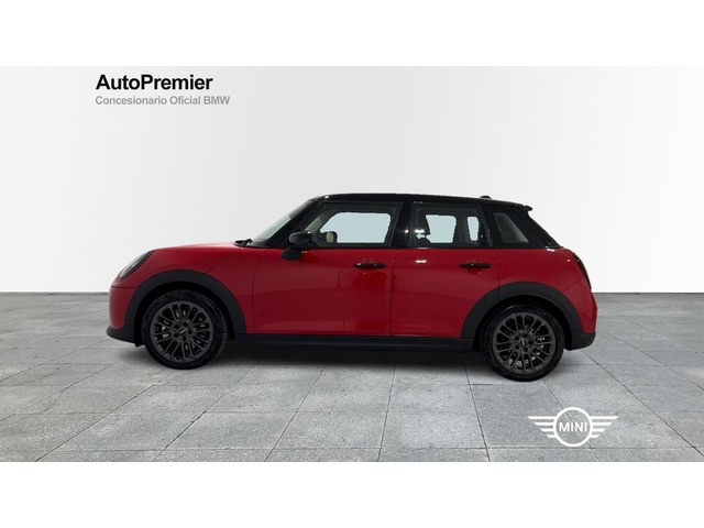 fotoG 2 del MINI MINI 5 Puertas Cooper C 115 kW (156 CV) 156cv Gasolina del 2025 en Madrid