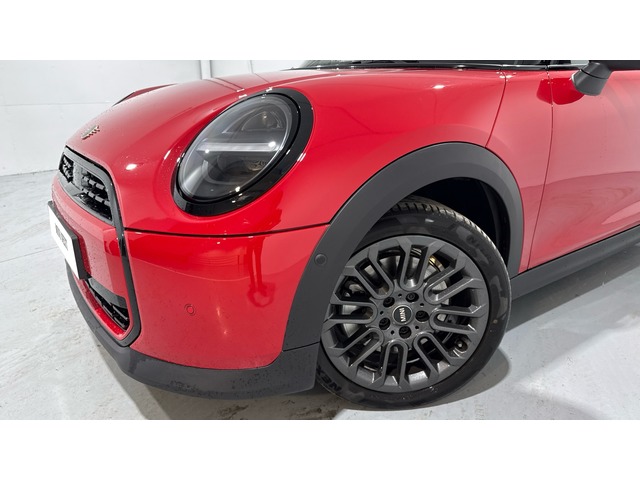 fotoG 5 del MINI MINI 5 Puertas Cooper C 115 kW (156 CV) 156cv Gasolina del 2025 en Madrid