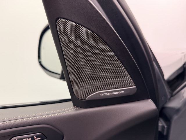 BMW X7 xDrive40d color Gris. Año 2025. 259KW(352CV). Diésel. En concesionario Maberauto de Castellón