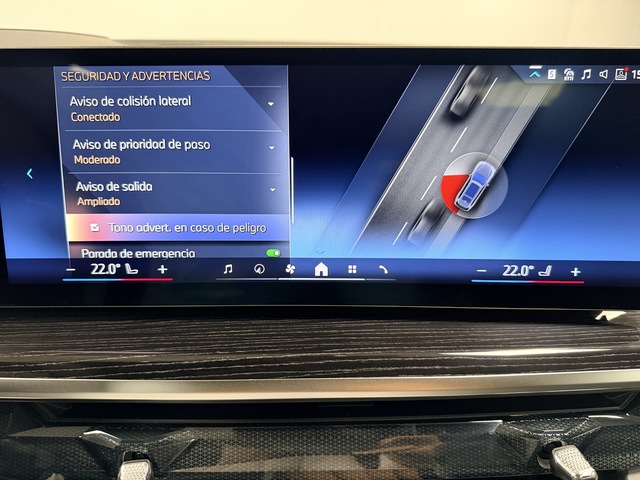 BMW X7 xDrive40d color Gris. Año 2025. 259KW(352CV). Diésel. En concesionario Maberauto de Castellón