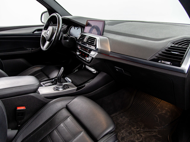 BMW X3 xDrive20d color Azul. Año 2019. 140KW(190CV). Diésel. En concesionario Móvil Begar Alicante de Alicante