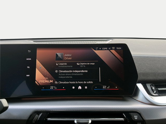 BMW iX2 xDrive30 color Blanco. Año 2025. 230KW(313CV). Eléctrico. En concesionario Ilbira Motor | Granada de Granada