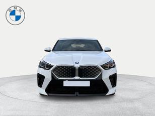 Fotos de BMW iX2 xDrive30 color Blanco. Año 2025. 230KW(313CV). Eléctrico. En concesionario Ilbira Motor | Granada de Granada