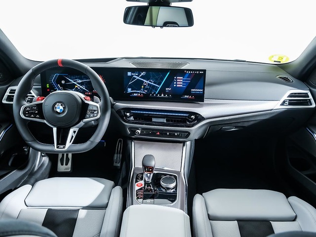 BMW M M3 Berlina Competition color Gris. Año 2025. 390KW(530CV). Gasolina. En concesionario Oliva Motor Tarragona de Tarragona