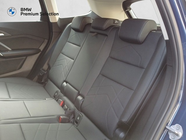 BMW X1 sDrive18i color Azul. Año 2023. 100KW(136CV). Gasolina. En concesionario Marmotor de Las Palmas