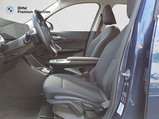 BMW X1 sDrive18i color Azul. Año 2023. 100KW(136CV). Gasolina. En concesionario Marmotor de Las Palmas