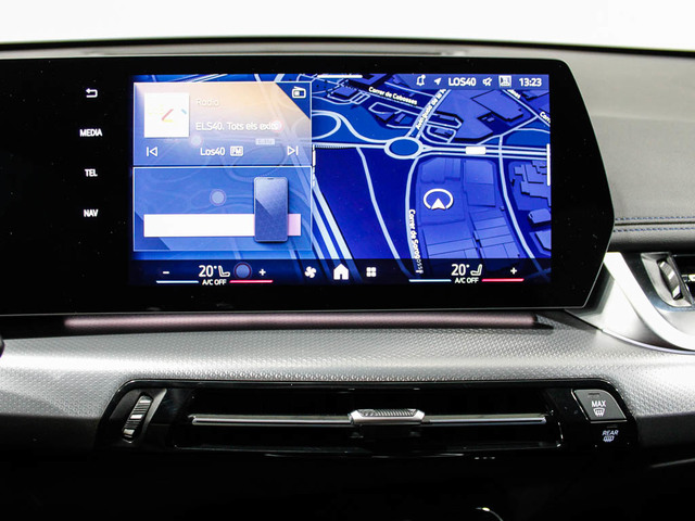 BMW X1 xDrive25e color Blanco. Año 2025. 180KW(245CV). Híbrido Electro/Gasolina. En concesionario Barcelona Premium -- GRAN VIA de Barcelona