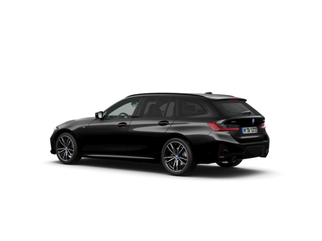 BMW Serie 3 330e Touring color Negro. Año 2024. 215KW(292CV). Híbrido Electro/Gasolina. En concesionario Oliva Motor Girona de Girona