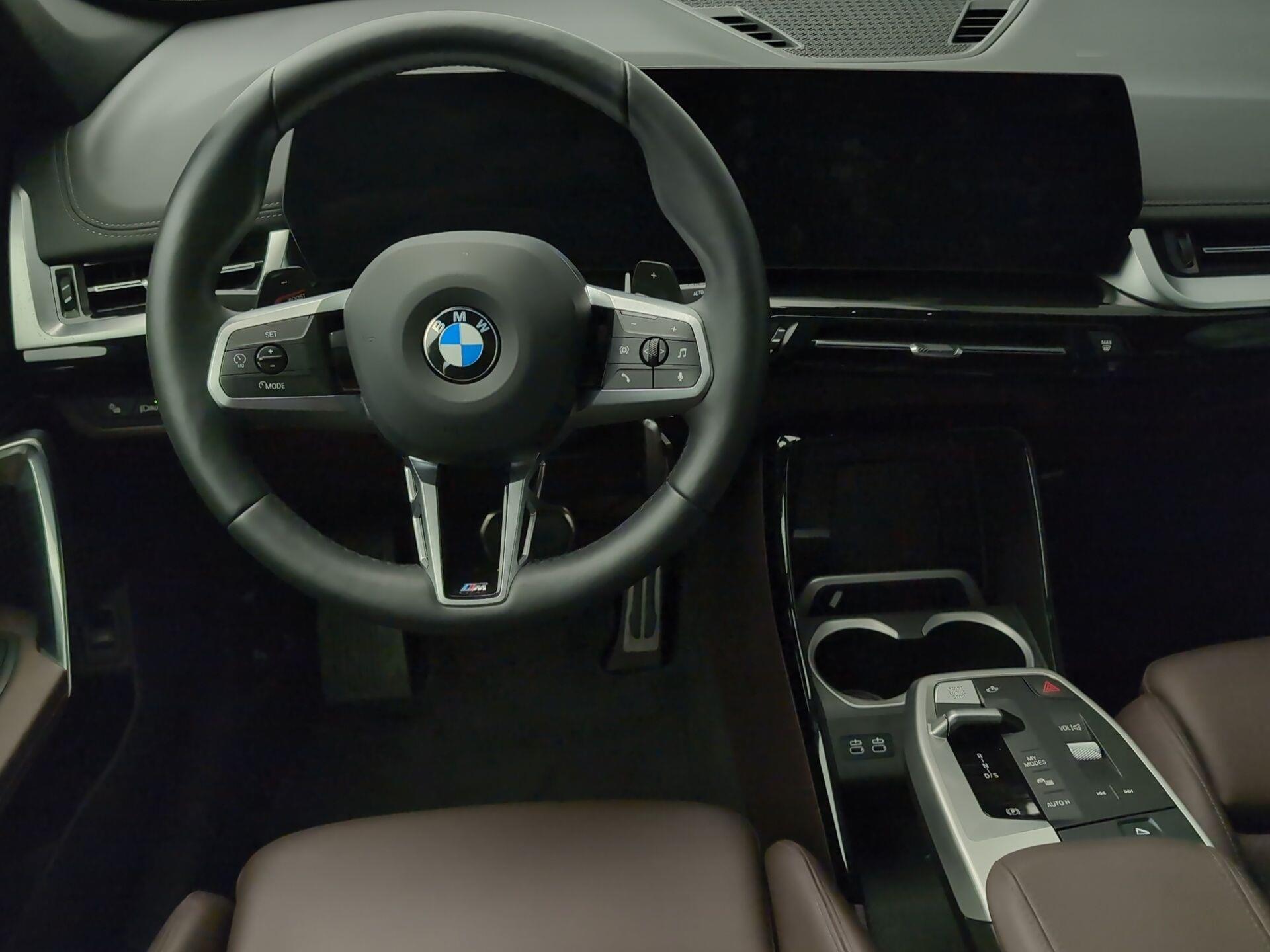 BMW X1 sDrive20d color Blanco. Año 2025. 120KW(163CV). Diésel. En concesionario Automotor Premium Velázquez - Málaga de Málaga