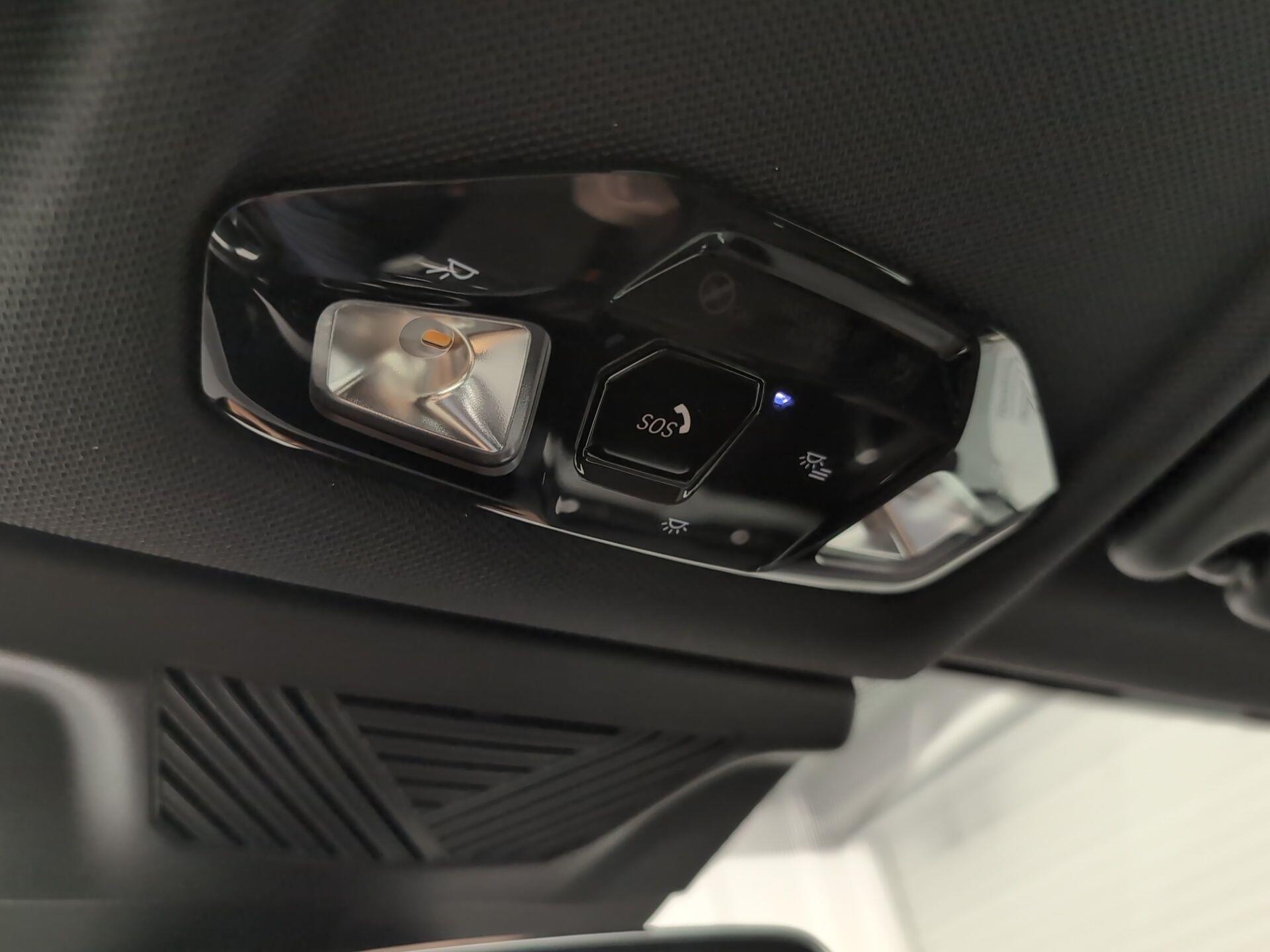 BMW X1 sDrive20d color Blanco. Año 2025. 120KW(163CV). Diésel. En concesionario Automotor Premium Velázquez - Málaga de Málaga