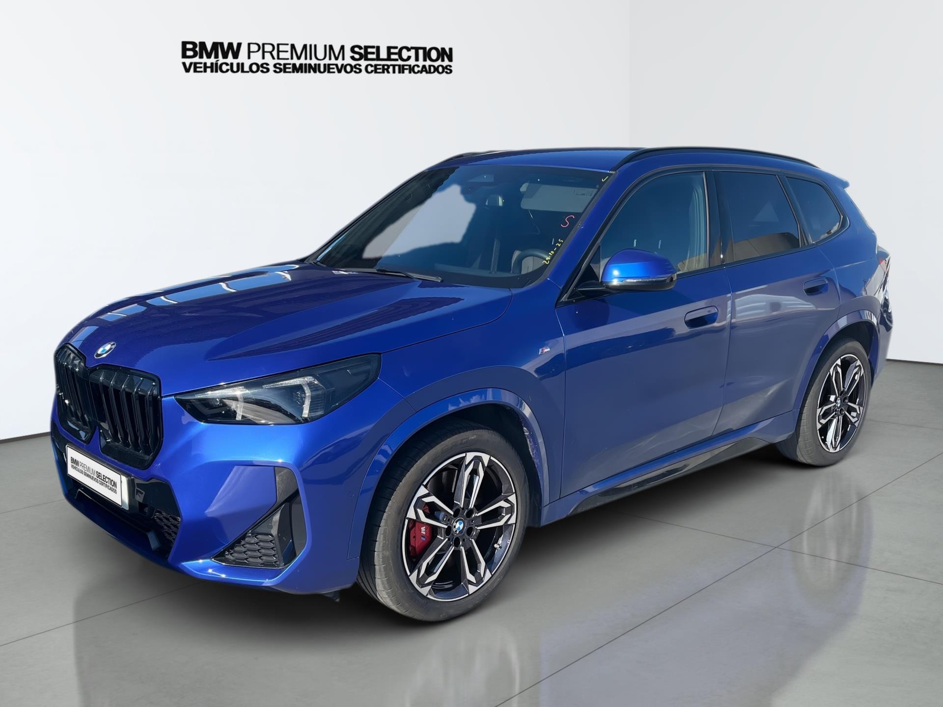 BMW X1 sDrive20d color Azul. Año 2025. 120KW(163CV). Diésel. En concesionario Automotor Premium Velázquez - Málaga de Málaga