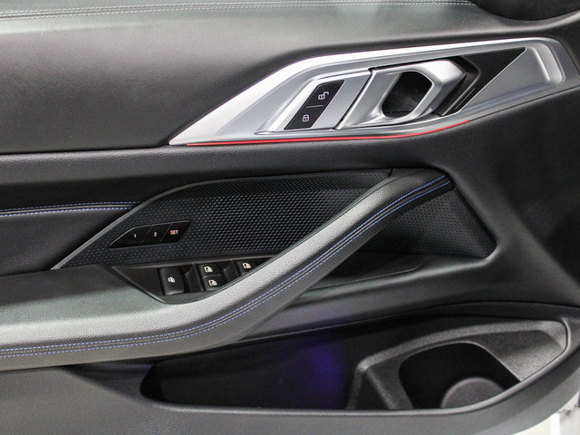 BMW Serie 4 420i Cabrio color Blanco. Año 2022. 135KW(184CV). Gasolina. En concesionario Barcelona Premium -- GRAN VIA de Barcelona