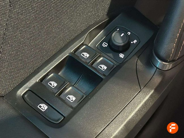 Foto 16 CUPRA Formentor 1.5 eTSI DSG 110 kW (150 CV)