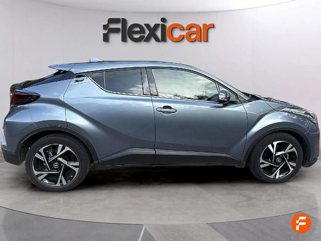 Foto 2 Toyota C-HR 220PH Advance 164 kW (223 CV)