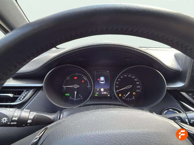 Foto 9 Toyota C-HR 220PH Advance 164 kW (223 CV)