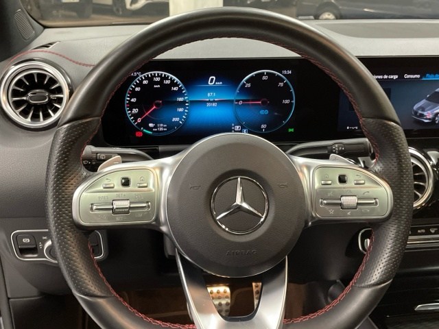 Mercedes-Benz EQA 250 en Barcelona