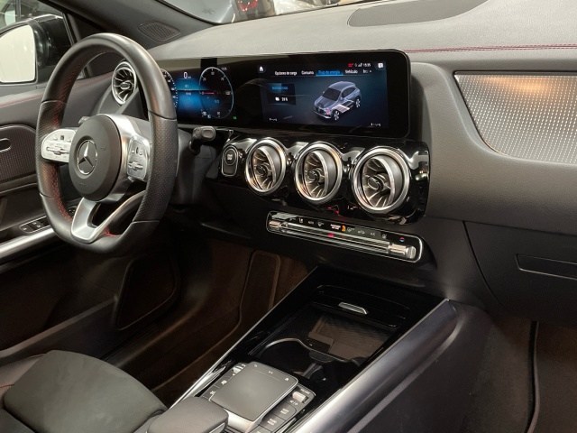 Mercedes-Benz EQA 250 en Barcelona