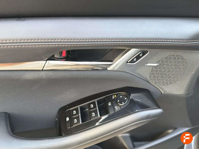 Foto 19 Mazda Mazda 3 2.0 SKYACTIV-G Zenith 89 kW (122 CV)