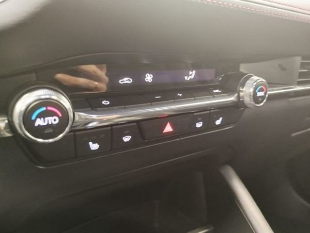 Mazda Mazda 3 2.0 e-SKYACTIV-G Homura 89 kW (122 CV)