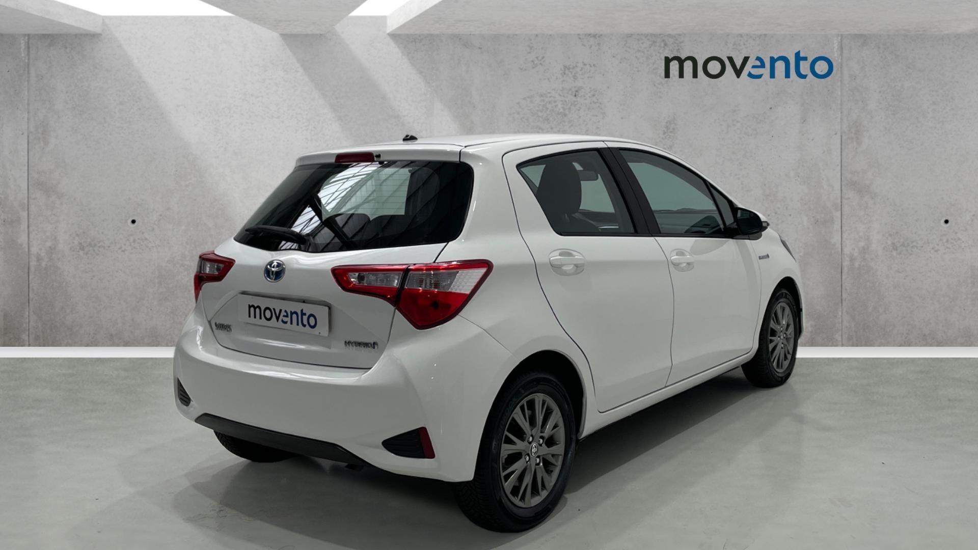 Toyota Yaris 1.5 100H en Barcelona