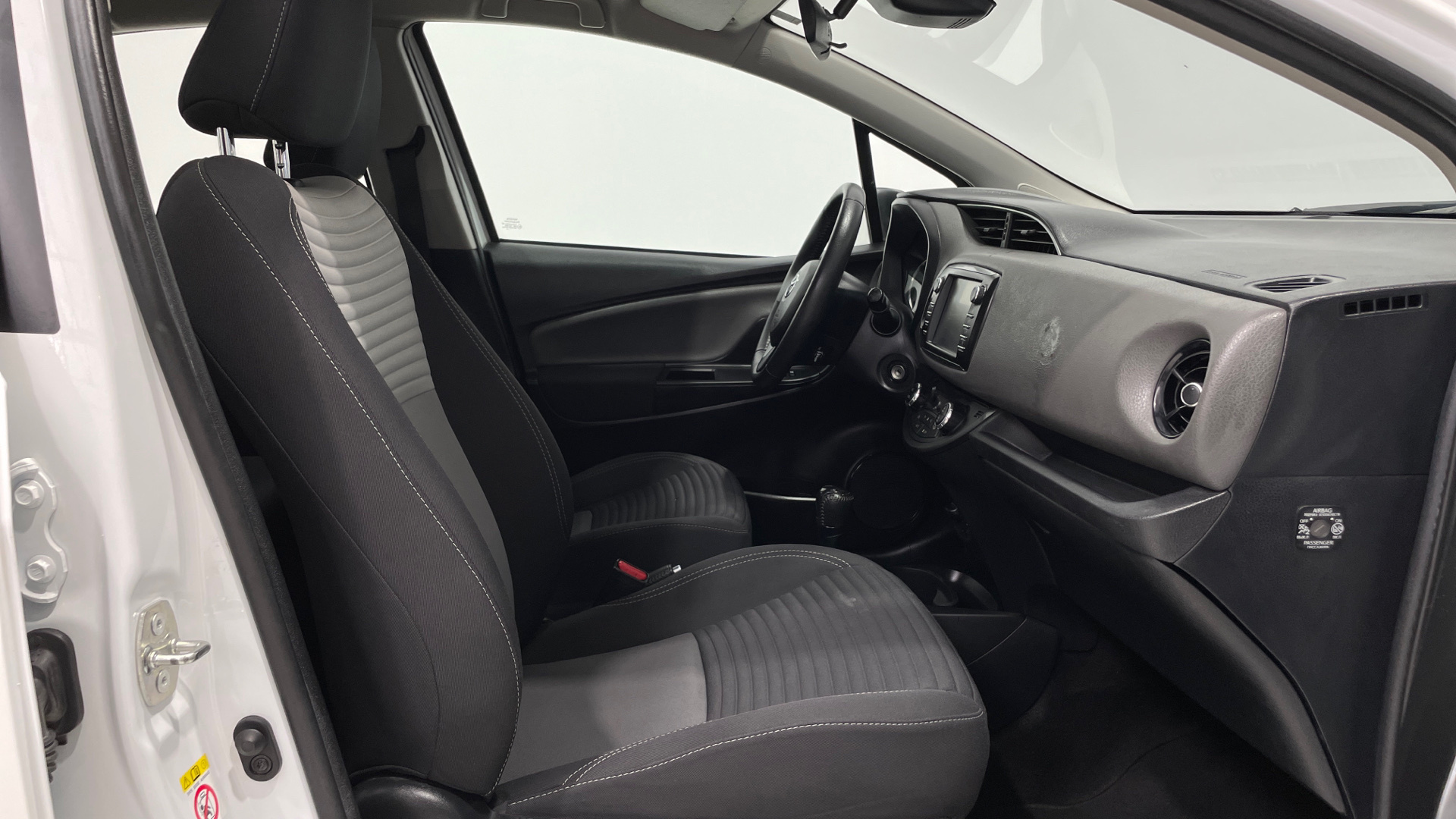 Toyota Yaris 1.5 100H en Barcelona