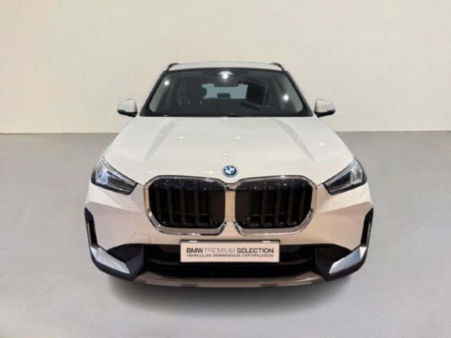 BMW X1 xDrive25e color Blanco. Año 2024. 180KW(245CV). Híbrido Electro/Gasolina. En concesionario Automotor Costa, S.L.U. de Almería