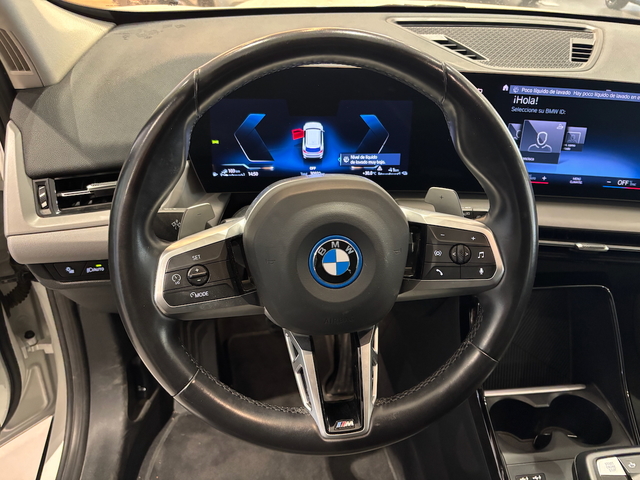 BMW X1 xDrive25e color Blanco. Año 2024. 180KW(245CV). Híbrido Electro/Gasolina. En concesionario Automotor Costa, S.L.U. de Almería