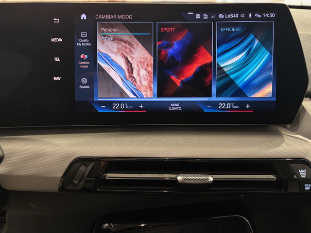 BMW X1 xDrive25e color Blanco. Año 2024. 180KW(245CV). Híbrido Electro/Gasolina. En concesionario Automotor Costa, S.L.U. de Almería