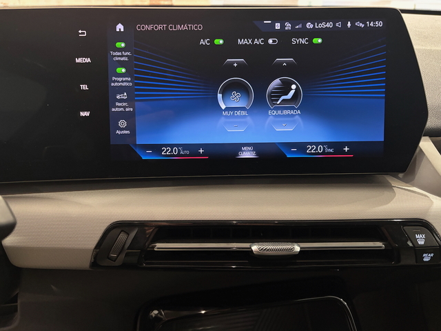 BMW X1 xDrive25e color Blanco. Año 2024. 180KW(245CV). Híbrido Electro/Gasolina. En concesionario Automotor Costa, S.L.U. de Almería