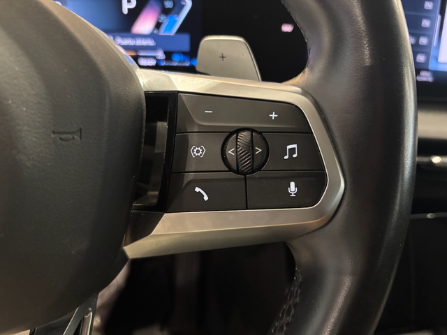 BMW X1 xDrive25e color Blanco. Año 2024. 180KW(245CV). Híbrido Electro/Gasolina. En concesionario Automotor Costa, S.L.U. de Almería