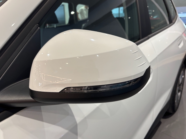 BMW X1 xDrive25e color Blanco. Año 2024. 180KW(245CV). Híbrido Electro/Gasolina. En concesionario Automotor Costa, S.L.U. de Almería