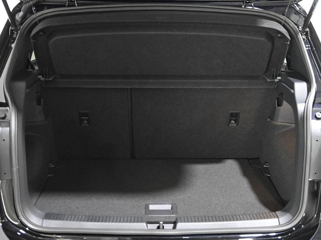 Volkswagen T-Cross R-Line 1.0 TSI 85 kW (116 CV) 6