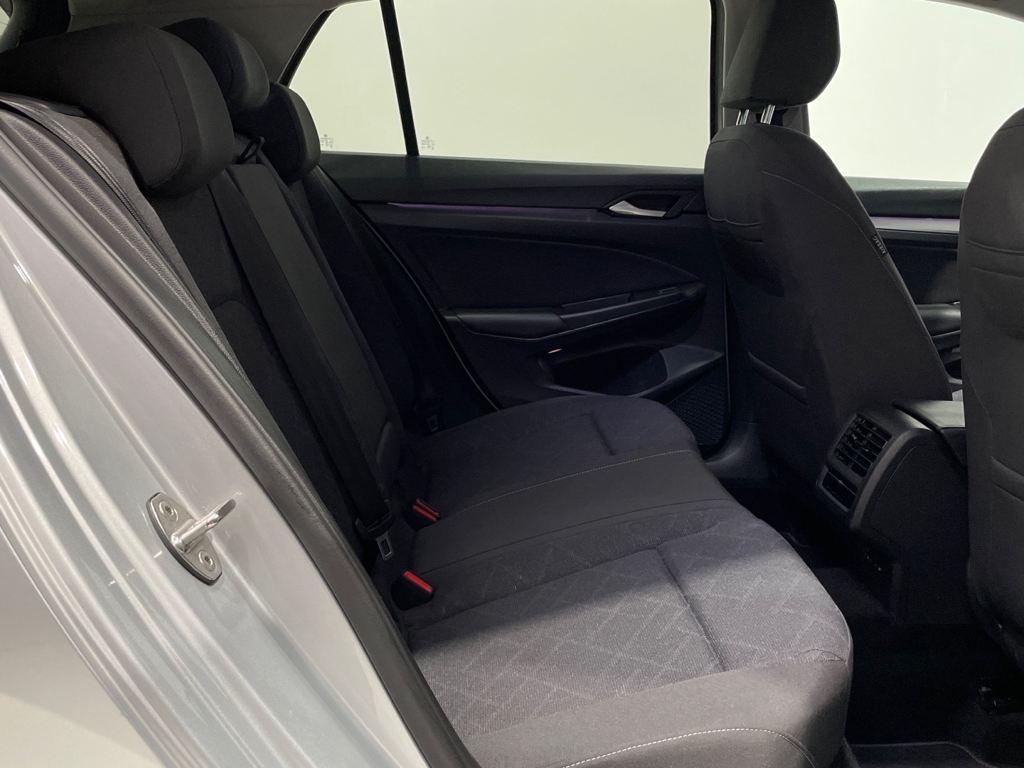 Volkswagen Golf 1.0 TSI en Barcelona