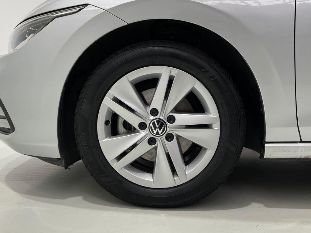 Volkswagen Golf 1.0 TSI en Barcelona