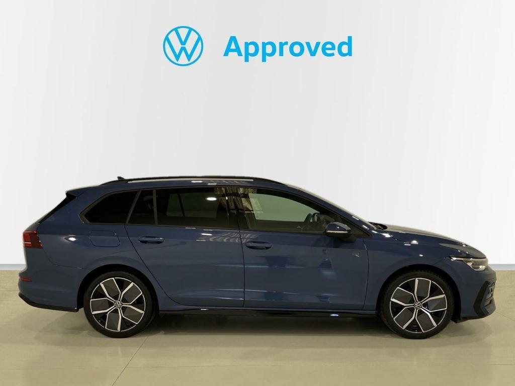 Volkswagen Golf Variant 1.5 eTSI en Barcelona