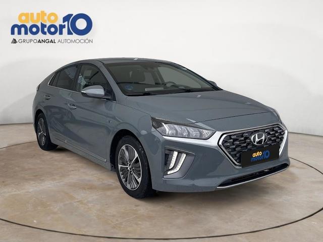 Foto 3 Hyundai Ioniq 1.6 GDI HEV Tecno DCT 104 kW (141 CV)