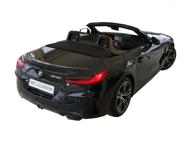 BMW Z4 M40i Cabrio color Negro. Año 2022. 250KW(340CV). Gasolina. En concesionario Vehinter Getafe de Madrid