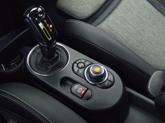 fotoG 13 del MINI MINI Cooper SE 135 kW (184 CV) 184cv Eléctrico del 2021 en Zaragoza