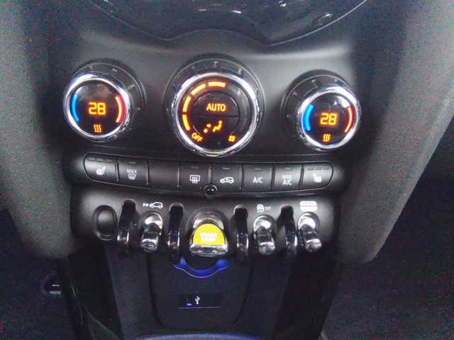 fotoG 23 del MINI MINI Cooper SE 135 kW (184 CV) 184cv Eléctrico del 2021 en Zaragoza