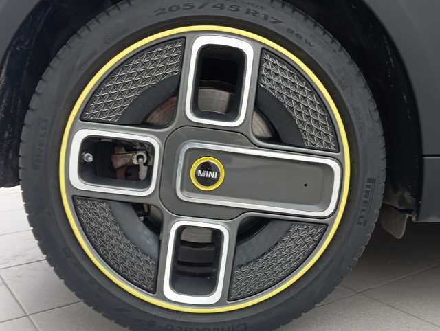 fotoG 24 del MINI MINI Cooper SE 135 kW (184 CV) 184cv Eléctrico del 2021 en Zaragoza