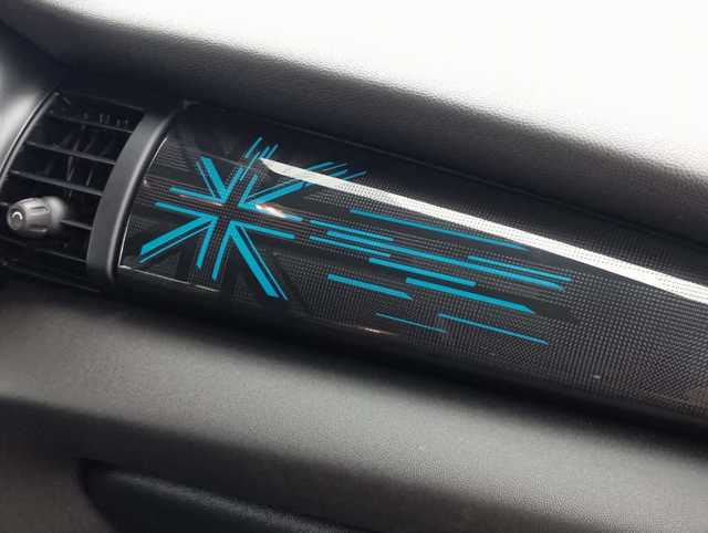 fotoG 16 del MINI MINI Cooper SE 135 kW (184 CV) 184cv Eléctrico del 2021 en Zaragoza