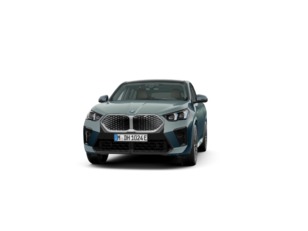 Fotos de BMW iX2 eDrive20 color Verde. Año 2025. 150KW(204CV). Eléctrico. En concesionario Pruna Motor de Barcelona