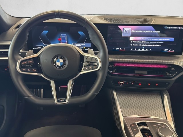 BMW Serie 4 420d Gran Coupe color Negro. Año 2025. 140KW(190CV). Diésel. En concesionario Enekuri Motor de Vizcaya